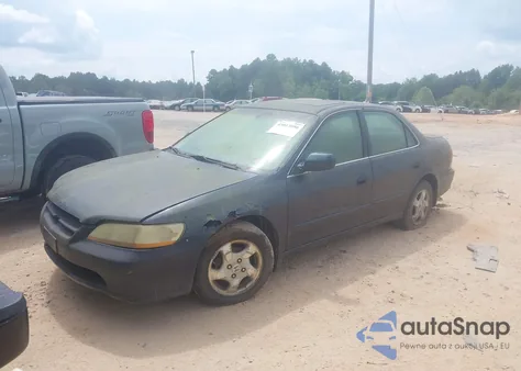 1999 Honda Accord Ex from USA, damaged, VIN 1HGCG6677XA105608